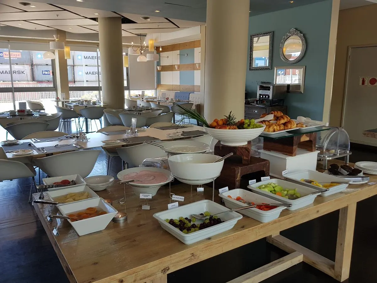 Harbour Bridge Suite 220 Apartment Cape Town