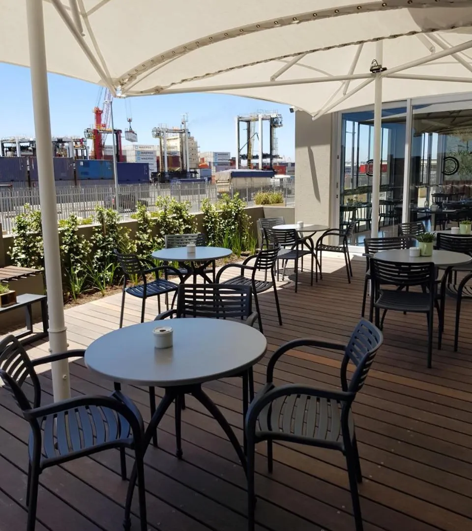 Apartment Harbour Bridge Suite 220 South Africa